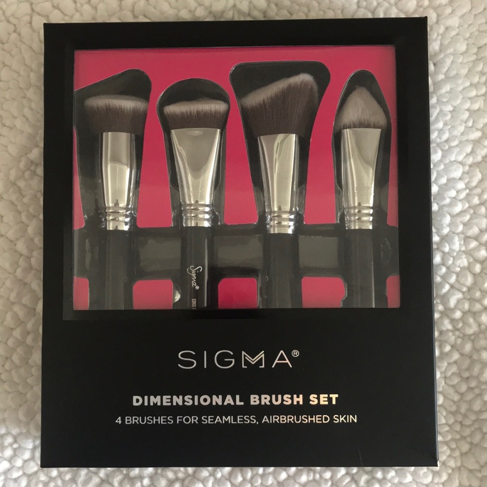 Sigma brand new brush set